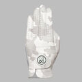 MEN'S SIGNATURE CAMO GOLF GLOVE image number 1