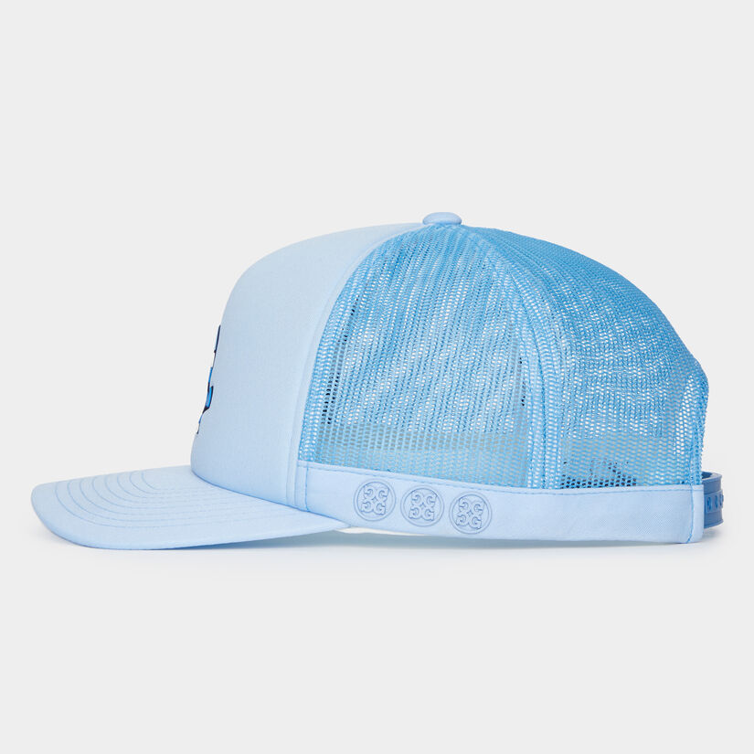 CAMO SKULL & T'S TRUCKER HAT image number 4