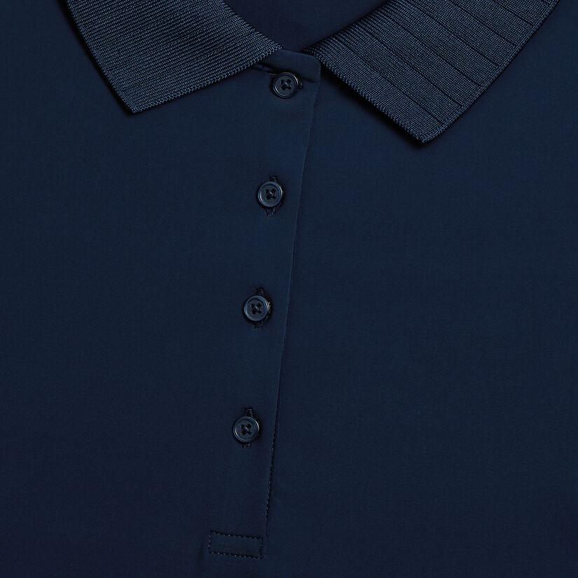 PLEATED COLLAR SILKY TECH NYLON SLEEVELESS POLO image number 5