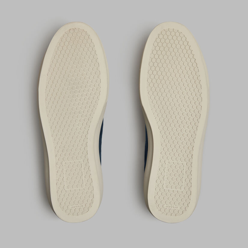 WOMEN'S ENDEAVOUR SLIP ON LEATHER SNEAKER image number 4