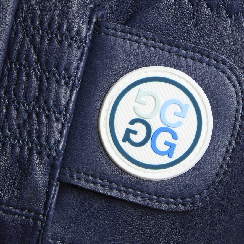 WOMEN'S SIGNATURE GOLF GLOVE image number 2